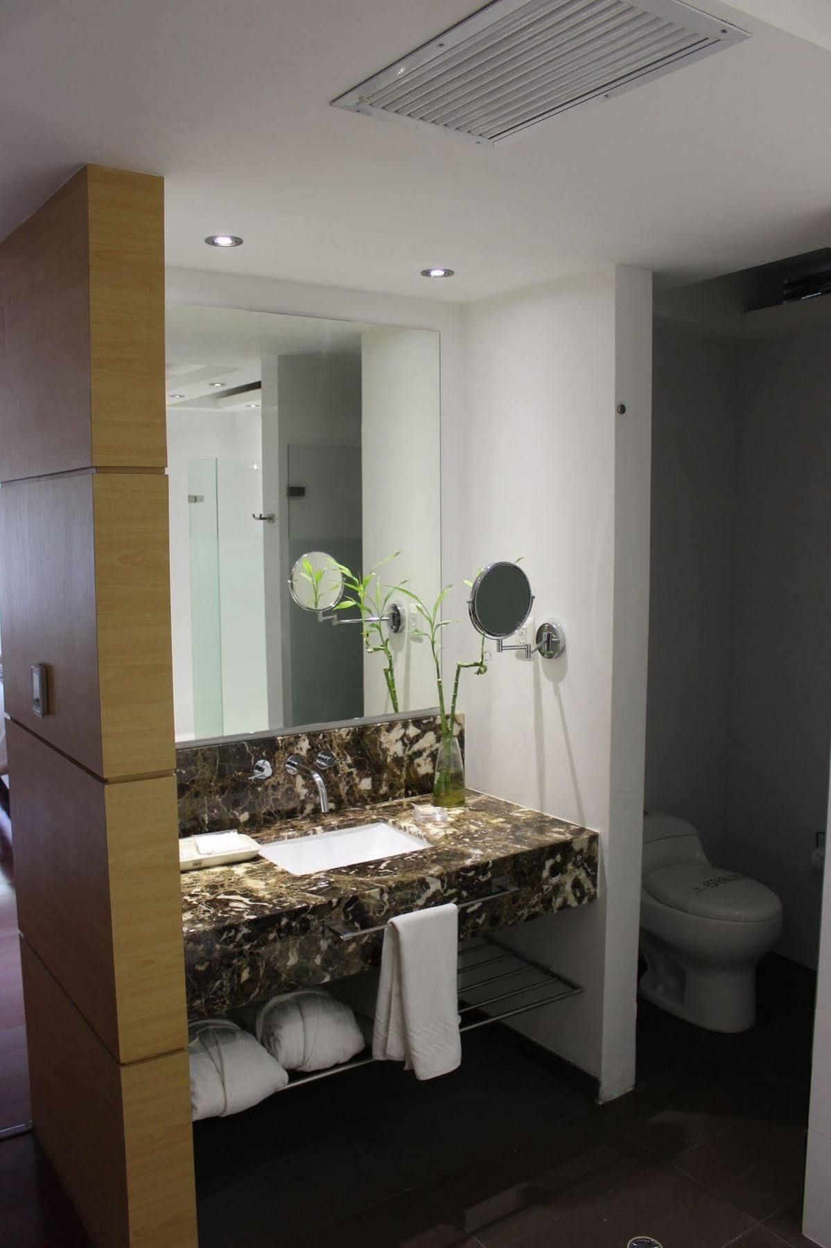 Club Campestre De Bucaramanga Hotell Floridablanca Eksteriør bilde